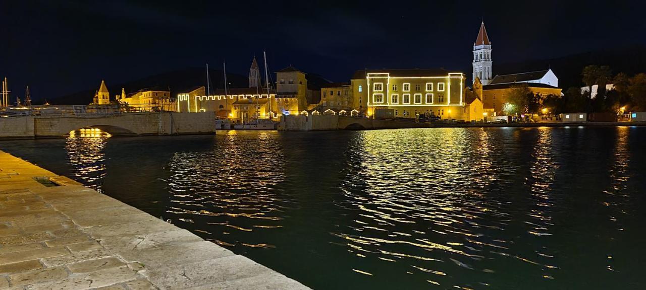 Penthouse Apartman Marcelina In Trogir Eksteriør bilde